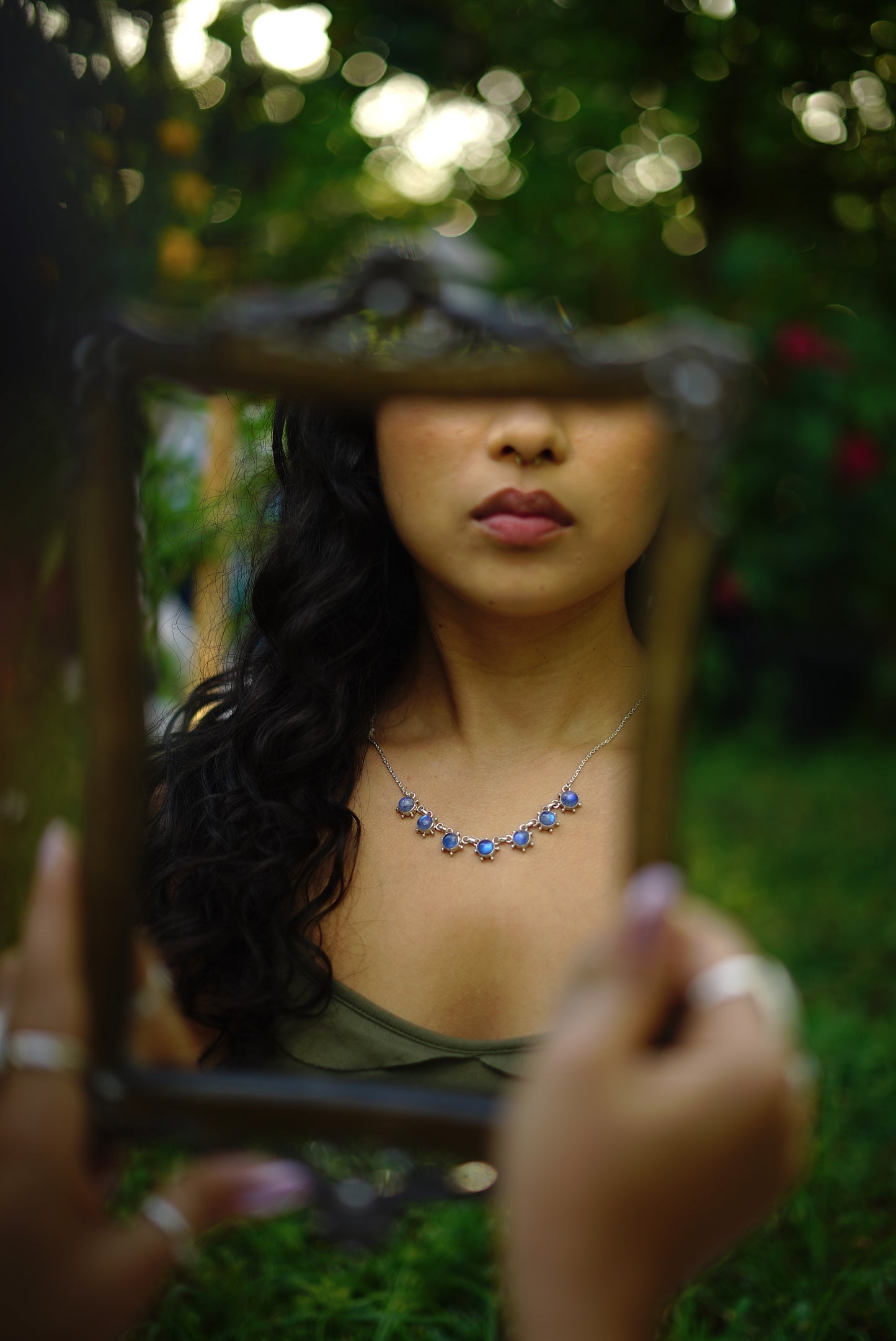 Arka Necklace